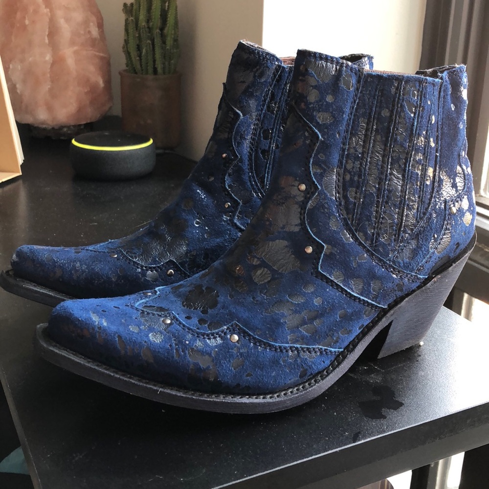Blue suede ankle bootie